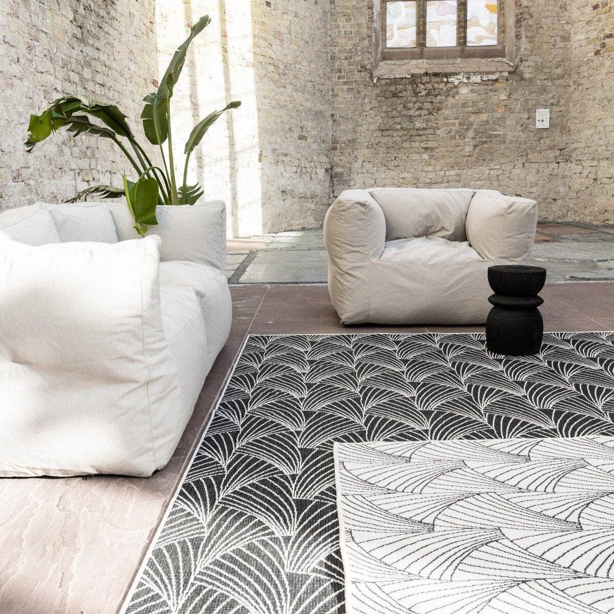 Buitenkleed Deco zwart/wit dubbelzijdig - 51Dnspod | Smaakvolle damp – Verzendkosten vrij vanaf 40€ Buitenkleed Deco zwart/wit dubbelzijdig - 51Dnspod | Smaakvolle damp – Verzendkosten vrij vanaf 40€