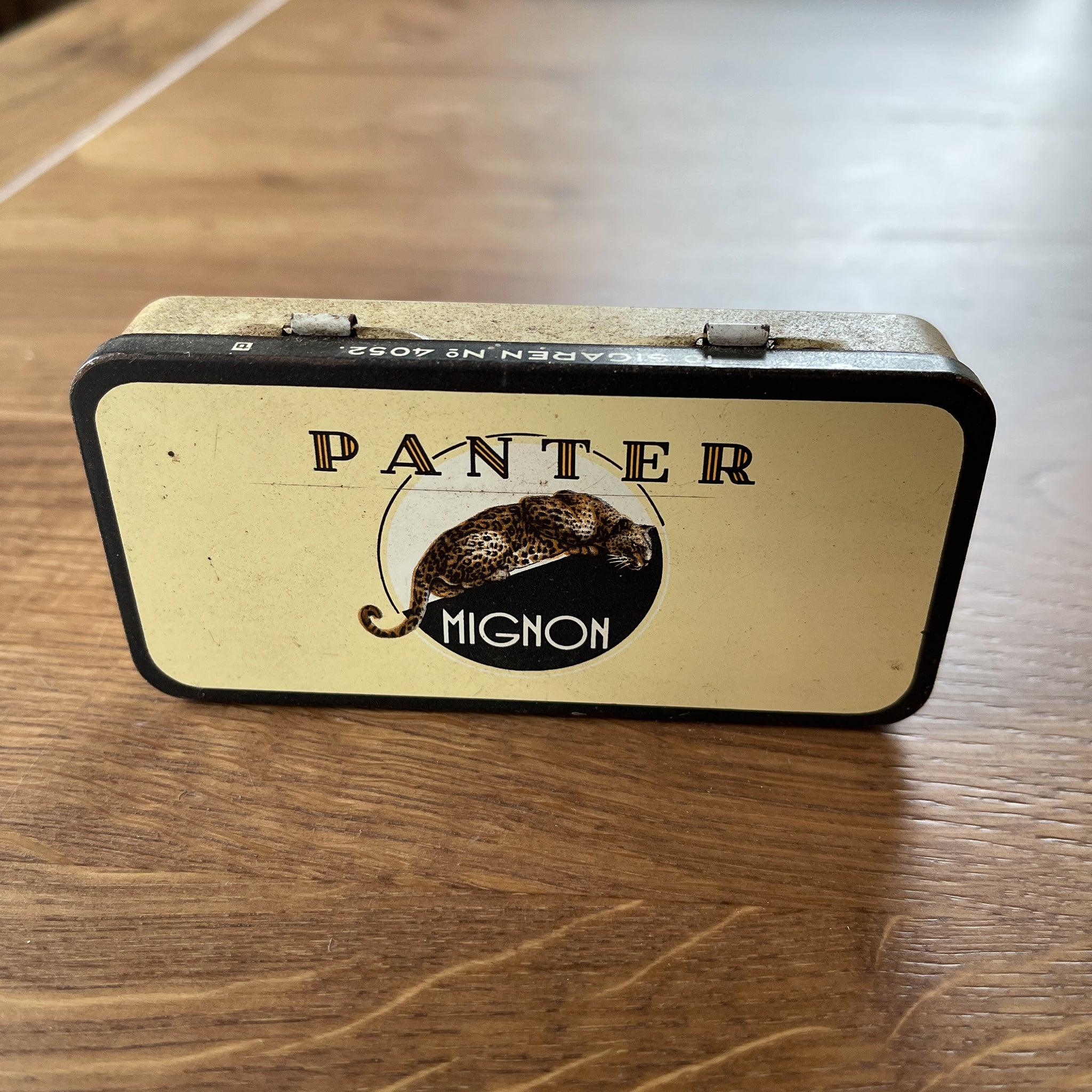 Blikje van Panter Sigarenfabrieken - 51Dnspod | Smaakvolle damp – Verzendkosten vrij vanaf 40€ Blikje van Panter Sigarenfabrieken - 51Dnspod | Smaakvolle damp – Verzendkosten vrij vanaf 40€