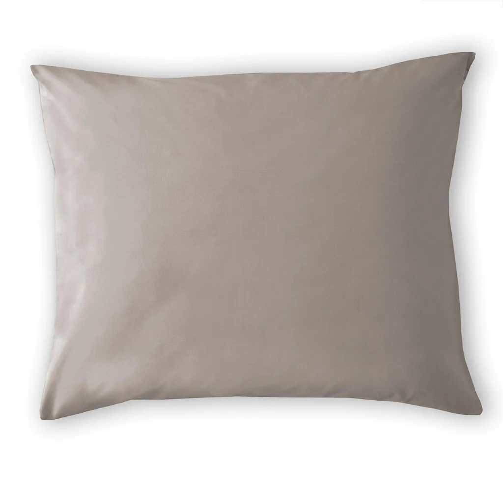 Cinderella - Kussensloop Weekend - 2x 60x70 cm - Taupe - 51Dnspod | Smaakvolle damp – Verzendkosten vrij vanaf 40€ Cinderella - Kussensloop Weekend - 2x 60x70 cm - Taupe - 51Dnspod | Smaakvolle damp – Verzendkosten vrij vanaf 40€