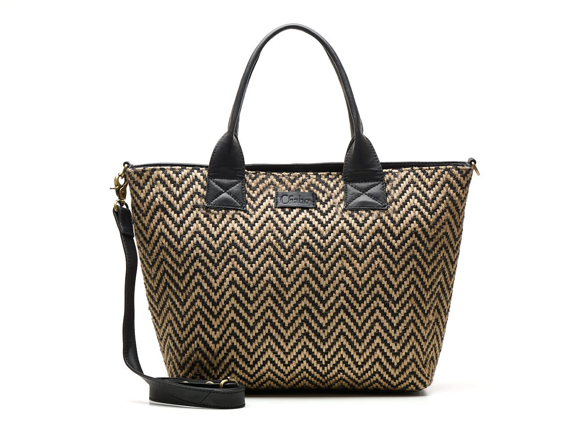 Chabo Romio Jaquard Shopper Met Laptopvak 14 Inch Black - 51Dnspod | Smaakvolle damp – Verzendkosten vrij vanaf 40€ Chabo Romio Jaquard Shopper Met Laptopvak 14 Inch Black - 51Dnspod | Smaakvolle damp – Verzendkosten vrij vanaf 40€